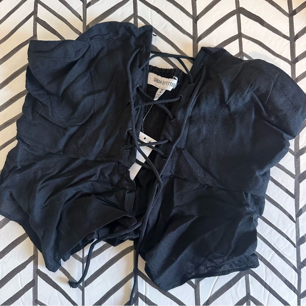 NWT Urban Outfitters Size M Black Strapless Ruffle Front Tie Lace Mini Top